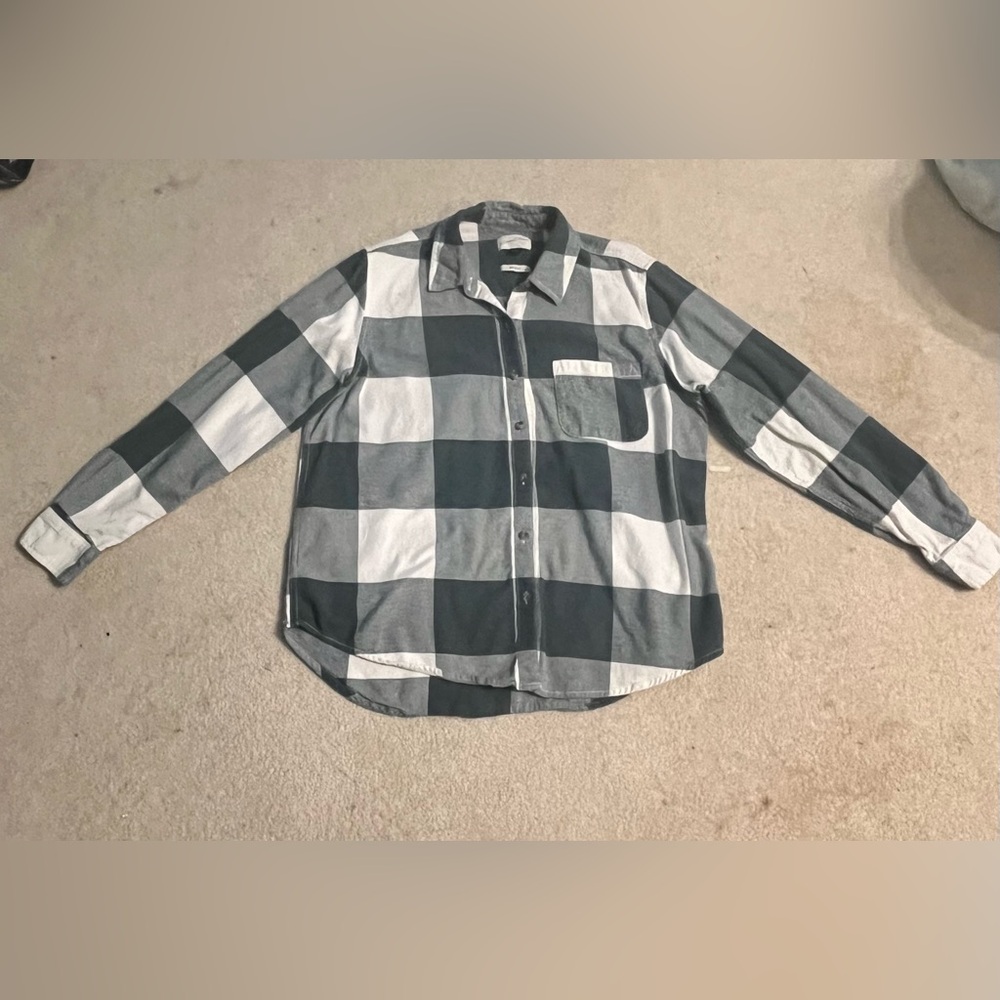 Universal Thread Relaxed Fit Button Up Flannel Shirt, Size Medium